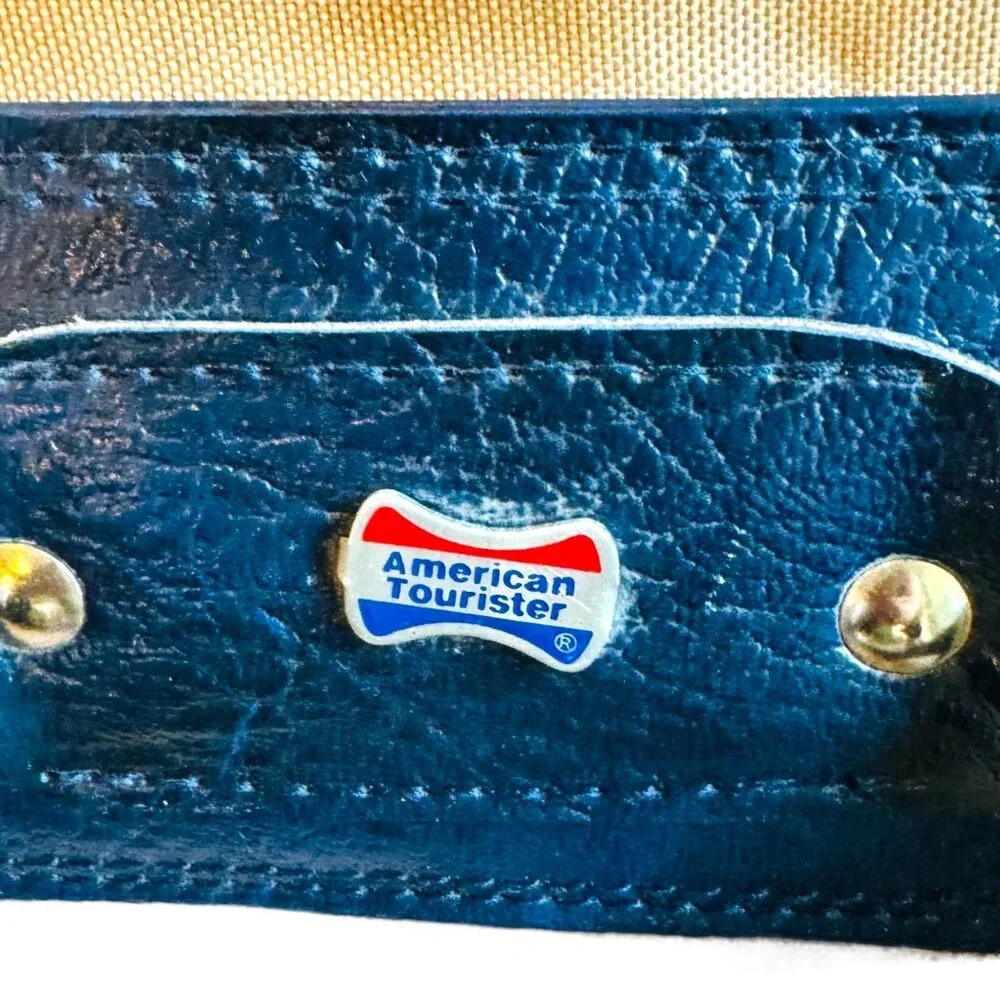 American Tourister Vintage Garment/Suit Bag Luggage Tan Nylon/Blue Faux Leather